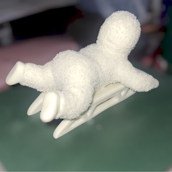 Snowbabies "HOLD ON TIGHT" Figurine - Picture 2 of 7